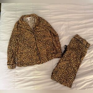 Victoria's Secret modal cotton leopard cheetah print pajama set so soft 🤎 XS